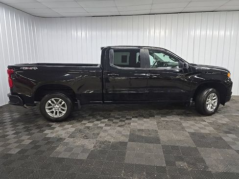 Used 2023 Chevrolet Silverado 1500 RST AWD/4WD image 2