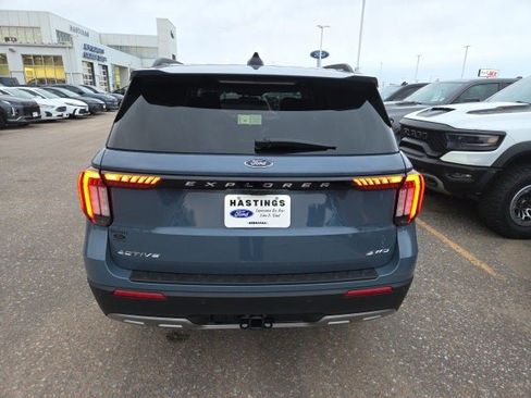 New 2026 Ford Explorer Active image 4
