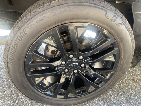 Certified 2024 Chevrolet Silverado 1500 RST image 10