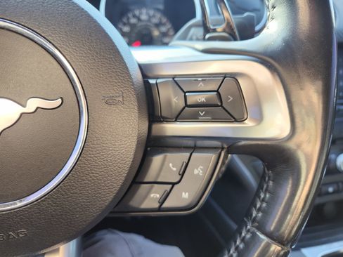 Used 2018 Ford Mustang Coupe image 30