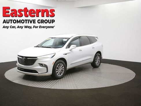 Used 2024 Buick Enclave Premium image 59