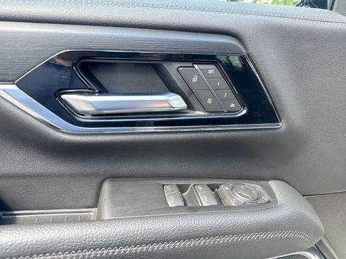 Certified 2025 GMC Yukon Denali AWD/4WD image 23