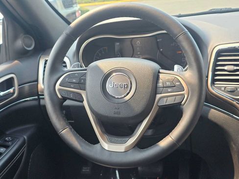 Used 2014 Jeep Grand Cherokee Limited AWD/4WD image 19
