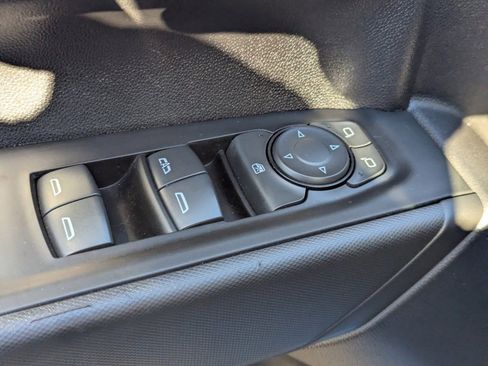 Used 2024 Chevrolet Silverado 1500 Custom Trail Boss image 25