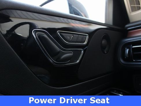Used 2022 Lincoln Aviator Reserve w/ Equipment Group 201A image 5