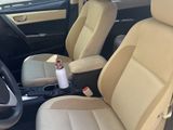 Used 2017 Toyota Corolla LE image 2
