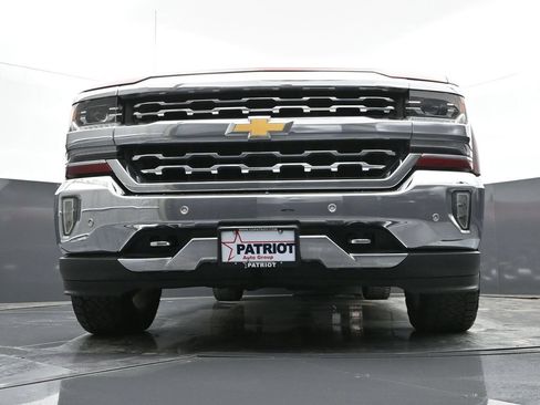 Used 2018 Chevrolet Silverado 1500 LTZ w/ Texas Edition AWD/4WD image 44