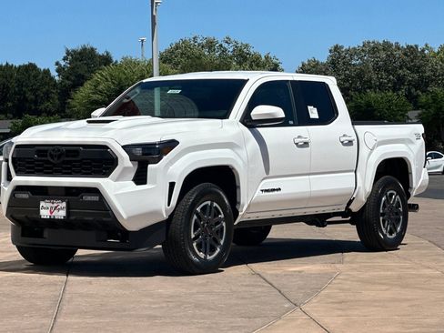 New 2026 Toyota Tacoma 4x4 Double Cab image 8