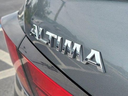 Used 2019 Nissan Altima 2.5 SL FWD image 28