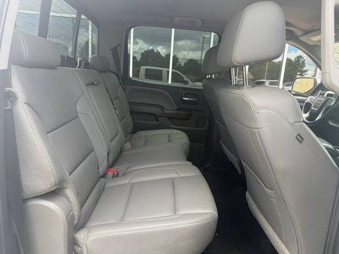 Used 2018 GMC Sierra 1500 SLT AWD/4WD image 17