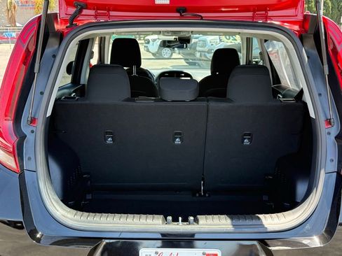 Used 2020 Kia Soul GT-Line FWD image 16