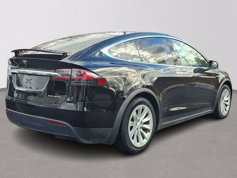 Used 2020 Tesla Model X Long Range image 6