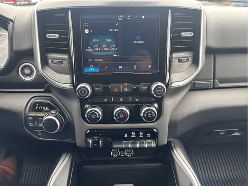 Used 2025 RAM 1500 Big Horn AWD/4WD image 12