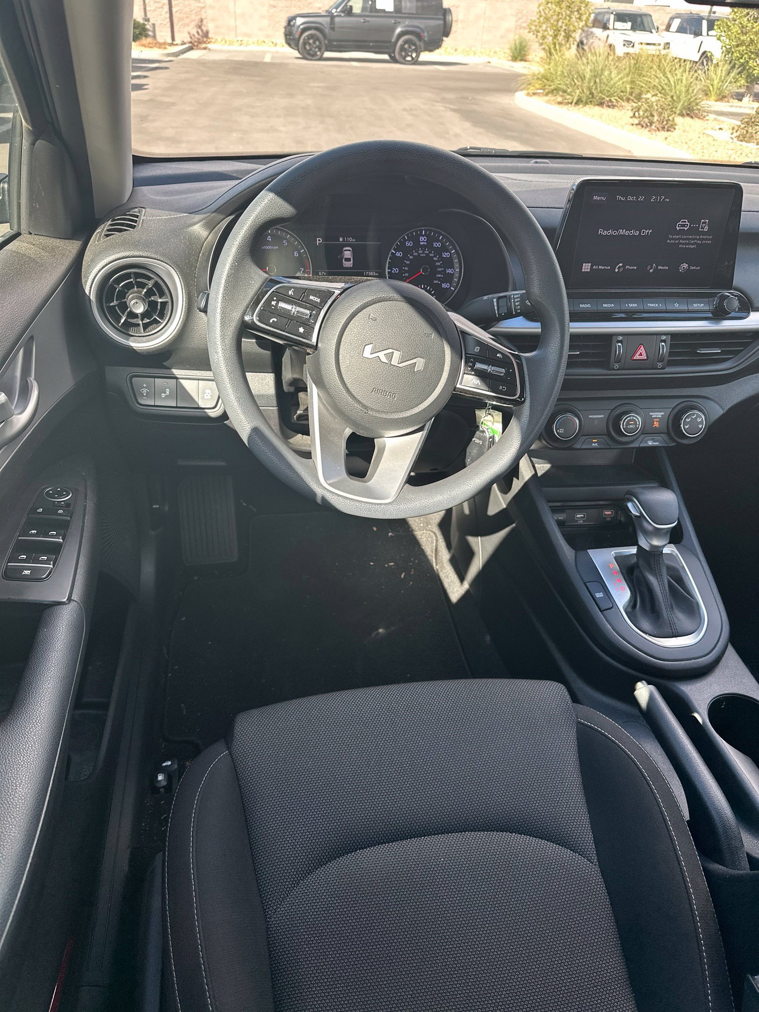 Used 2024 Kia Forte LXS w/ LXS Technology Package FWD image 6