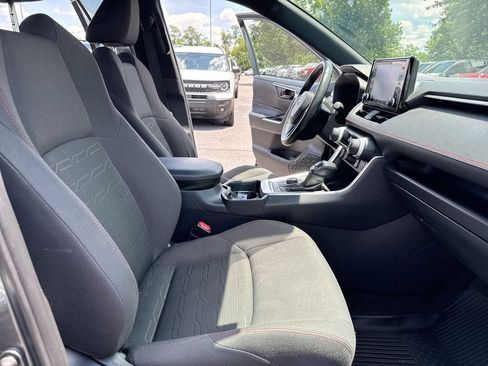 Used 2021 Toyota RAV4 SE AWD/4WD image 21