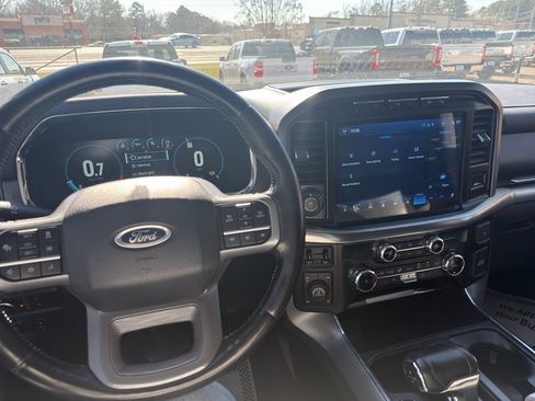 Used 2022 Ford F150 Lariat image 27