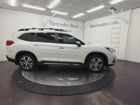 Used 2019 Subaru Ascent Touring w/ Popular Package #3 AWD/4WD image 8