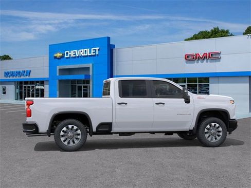 New 2026 Chevrolet Silverado 2500 Custom w/ Custom Value Package image 5