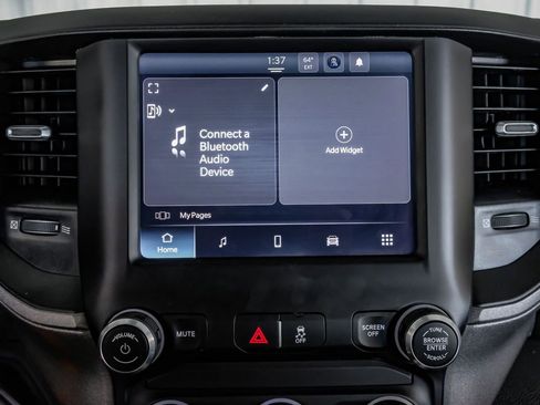 Used 2022 RAM 3500 Tradesman image 28