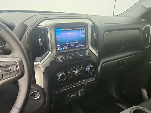 Certified 2020 Chevrolet Silverado 1500 LT w/ Texas Edition RWD image 19