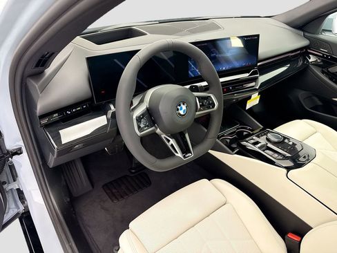 New 2026 BMW 530i w/ M Sport Package image 9