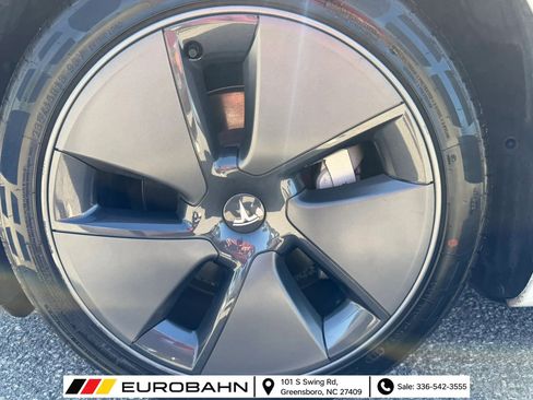 Used 2023 Tesla Model 3 Standard Range RWD image 27