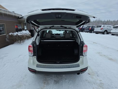 Used 2017 Subaru Forester 2.5i Limited w/ Protection Package #2 image 15