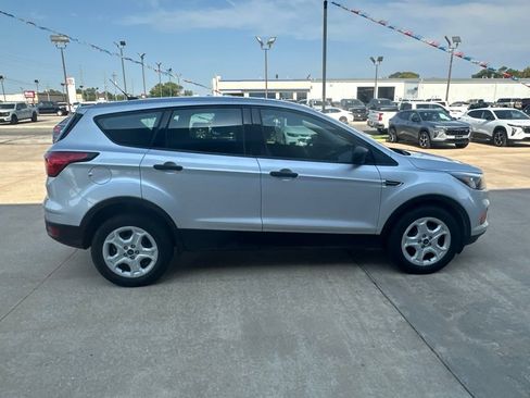 Used 2019 Ford Escape S FWD image 31
