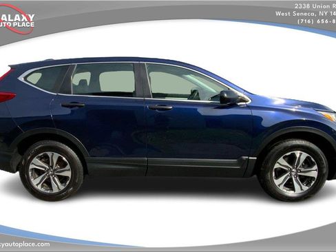 Used 2018 Honda CR-V LX image 4