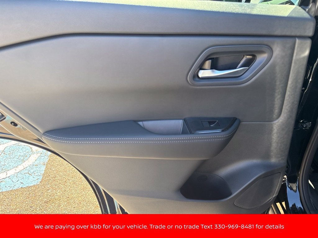 New 2027 Nissan Rogue SV AWD/4WD image 37