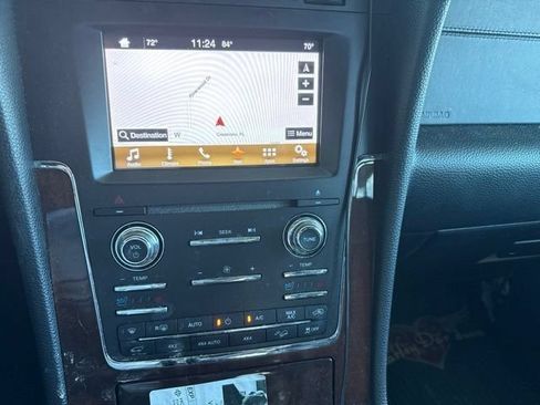 Used 2016 Lincoln Navigator Select AWD/4WD image 4
