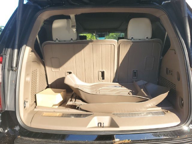 New 2026 GMC Yukon Denali w/ Denali Reserve Package AWD/4WD image 4