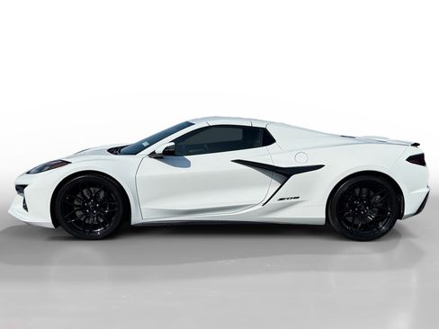 New 2025 Chevrolet Corvette Z06 image 2