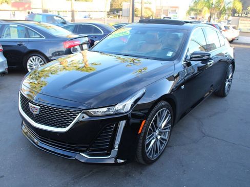 Used 2020 Cadillac CT5 Premium Luxury w/ Platinum Package AWD/4WD image 4
