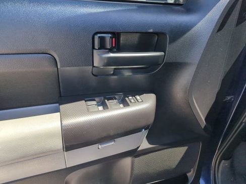 Used 2013 Toyota Tundra 2WD Double Cab w/ SR5 Pkg image 18