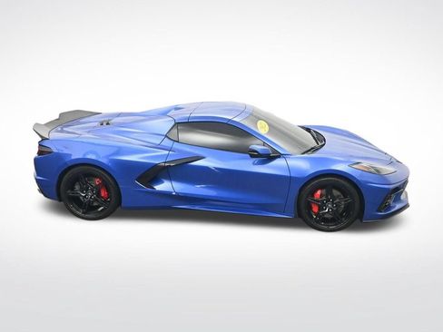 Used 2022 Chevrolet Corvette Stingray Premium Conv w/ Z51 Performance Package RWD image 31