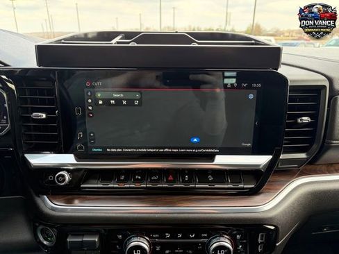 Used 2024 GMC Sierra 2500 SLT w/ Texas SLT Premium Package image 17