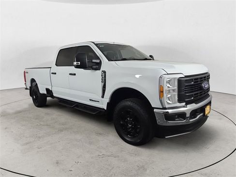 Certified 2023 Ford F350 XL w/ Snow Plow/Camper Package image 7