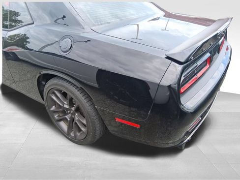 Used 2020 Dodge Challenger R/T Scat Pack RWD image 8