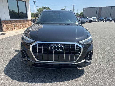 Used 2022 Audi Q3 2.0T Premium AWD/4WD image 9