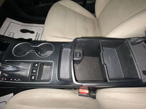 Used 2016 Kia Sorento AWD w/ LX Convenience Package image 20