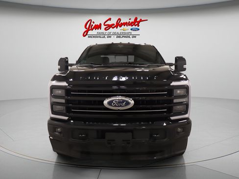 Used 2026 Ford F250 Platinum AWD/4WD image 3