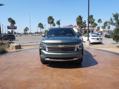 Used 2023 Chevrolet Tahoe High Country image 6