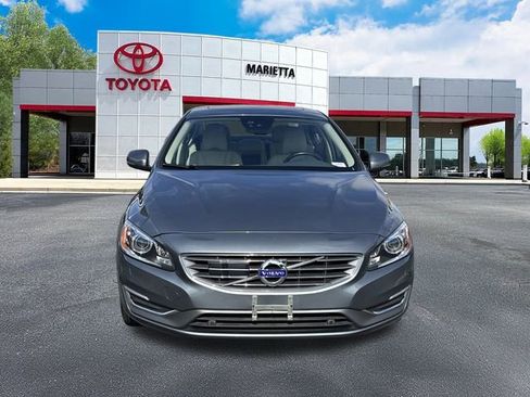 Used 2017 Volvo S60 T5 Inscription Platinum image 24