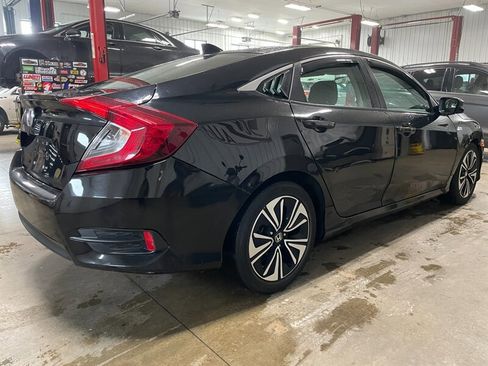 Used 2017 Honda Civic EX-T image 6