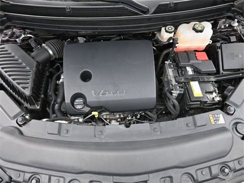 Used 2021 Buick Enclave Avenir w/ Avenir Technology Package image 24