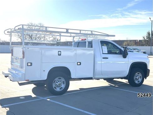 Used 2021 Chevrolet Silverado 2500 W/T w/ WT Convenience Package image 2