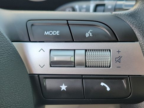 Certified 2026 Hyundai Tucson SE FWD image 9