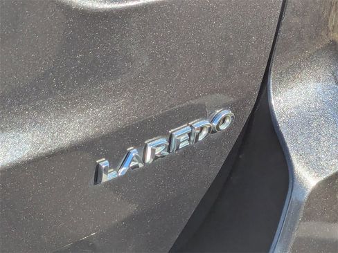 Used 2020 Jeep Grand Cherokee Laredo w/ 18" Wheel & 8.4" Radio Group image 14