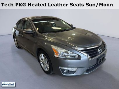 Used 2014 Nissan Altima 2.5 SL w/ Technology Package